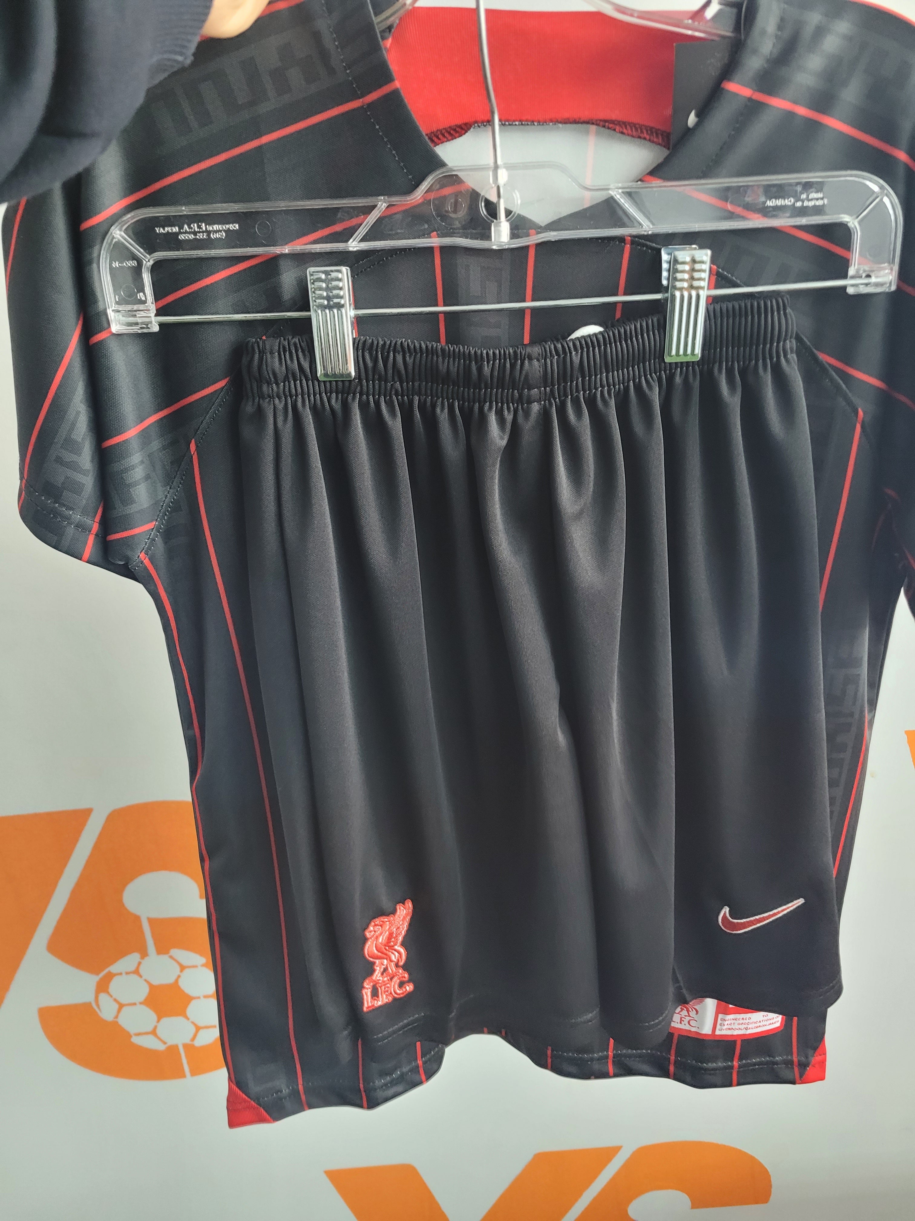 Kit Enfant Liverpool
