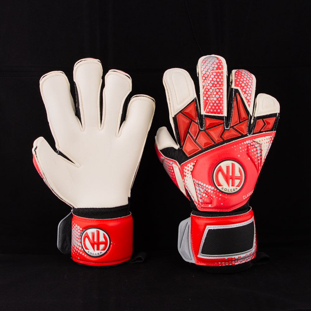 Goalkeeper Gloves Classico punch zone