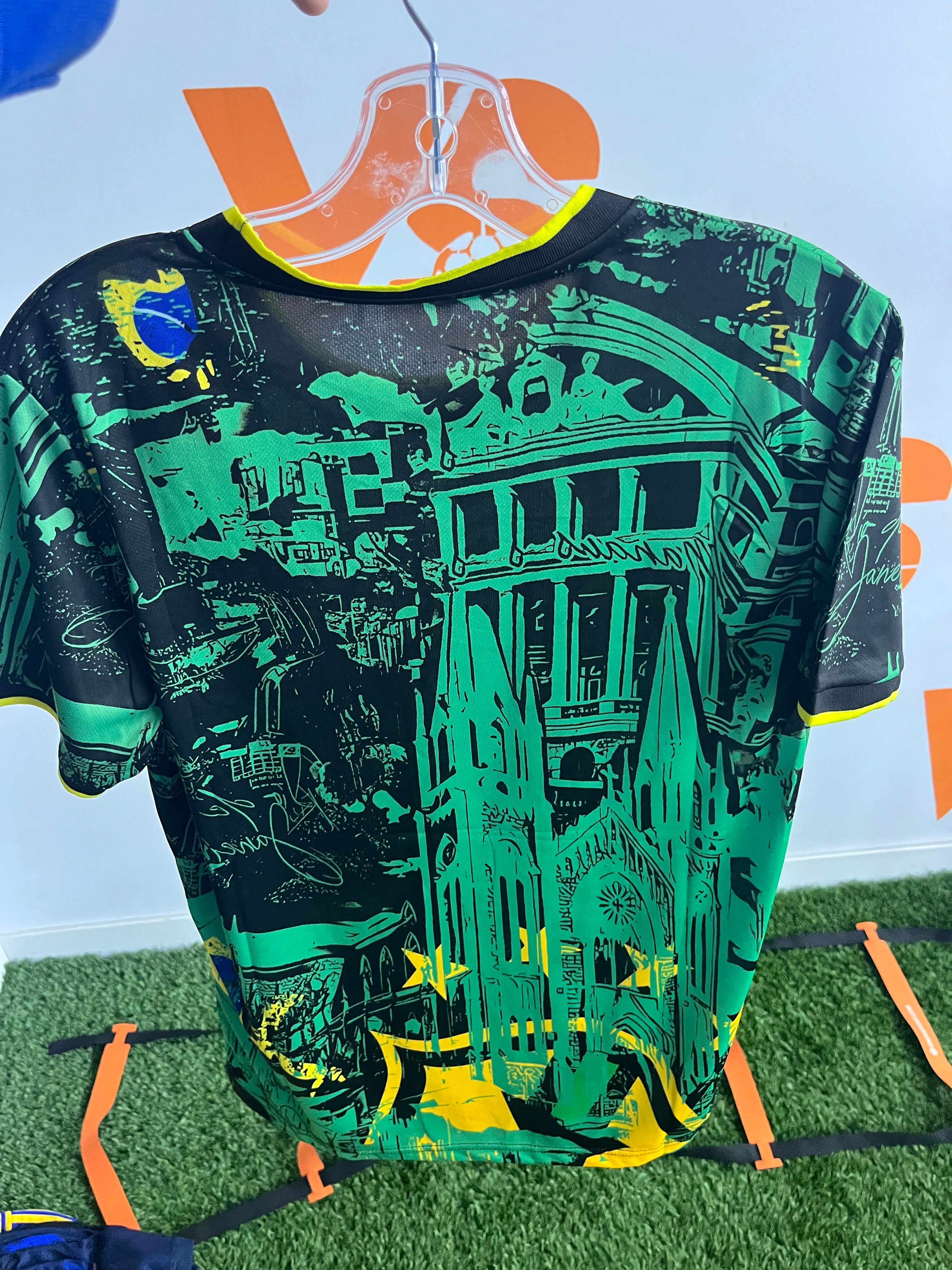 Brasil green architecture jersey
