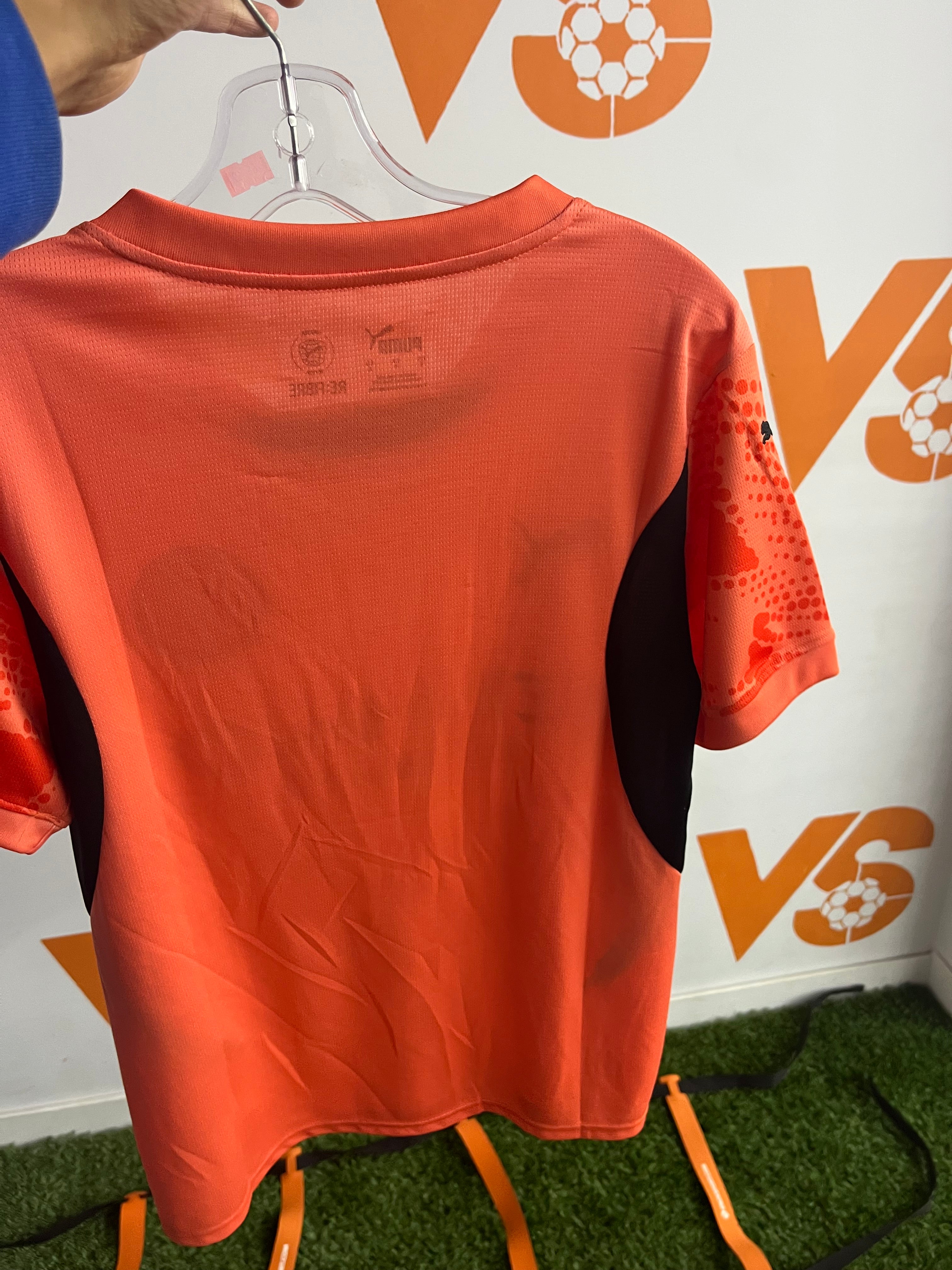 Manchester city orange jersey