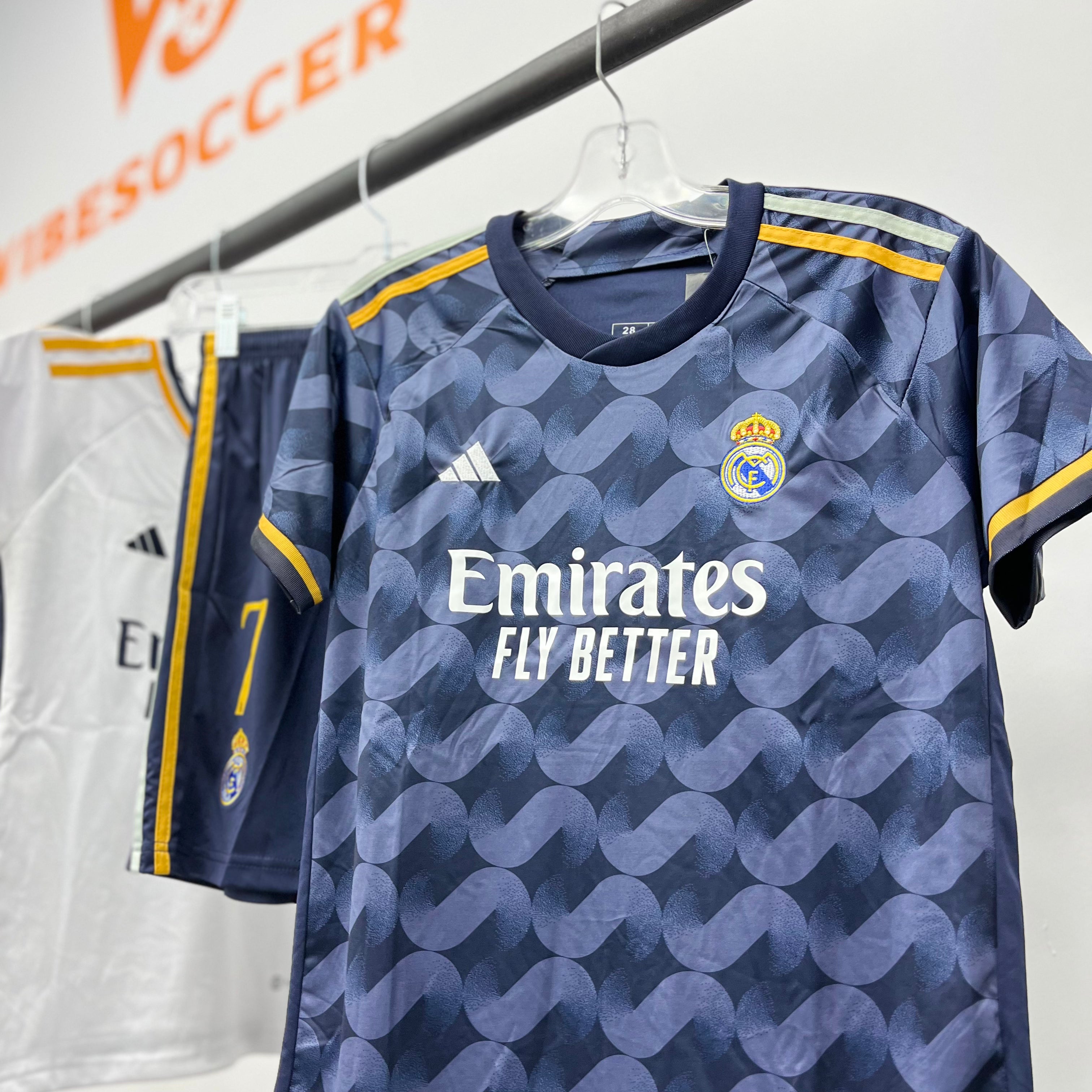 Ensemble Vini JR Real Madrid pour enfant