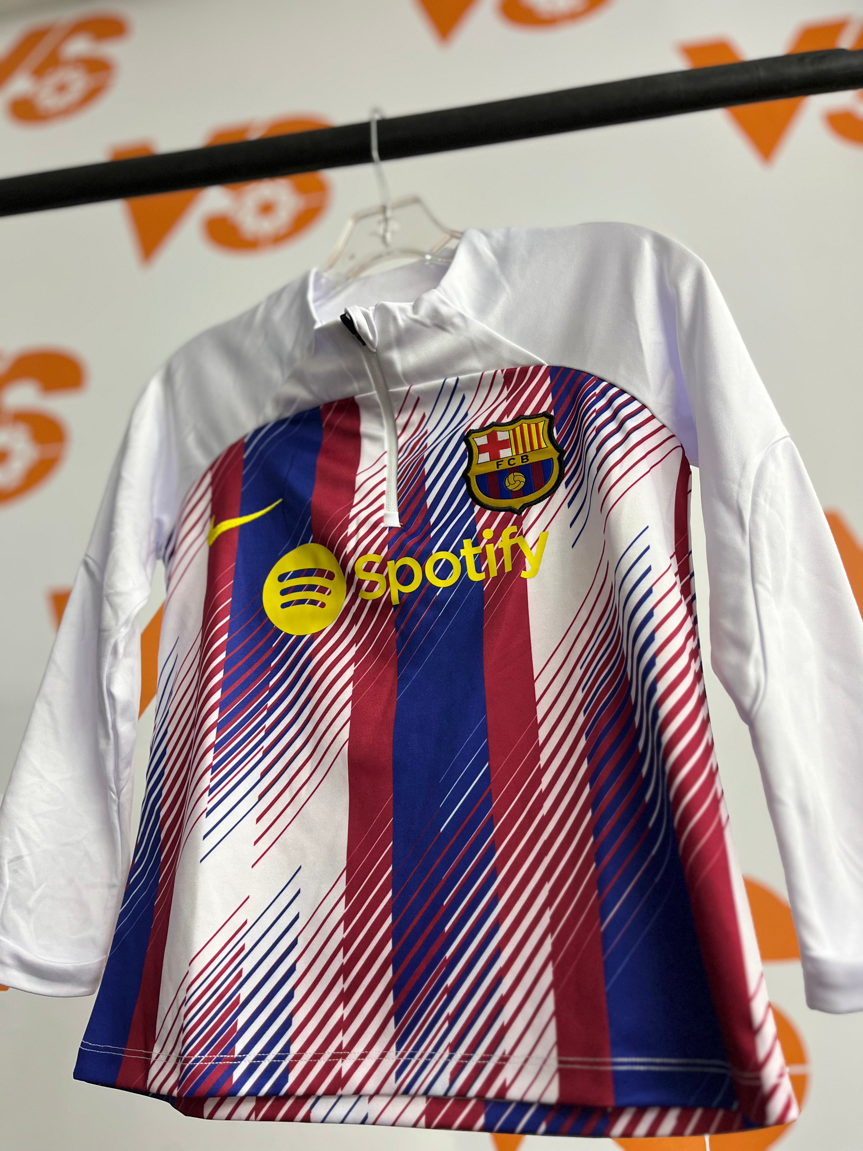 Chándal del Barça para niño.