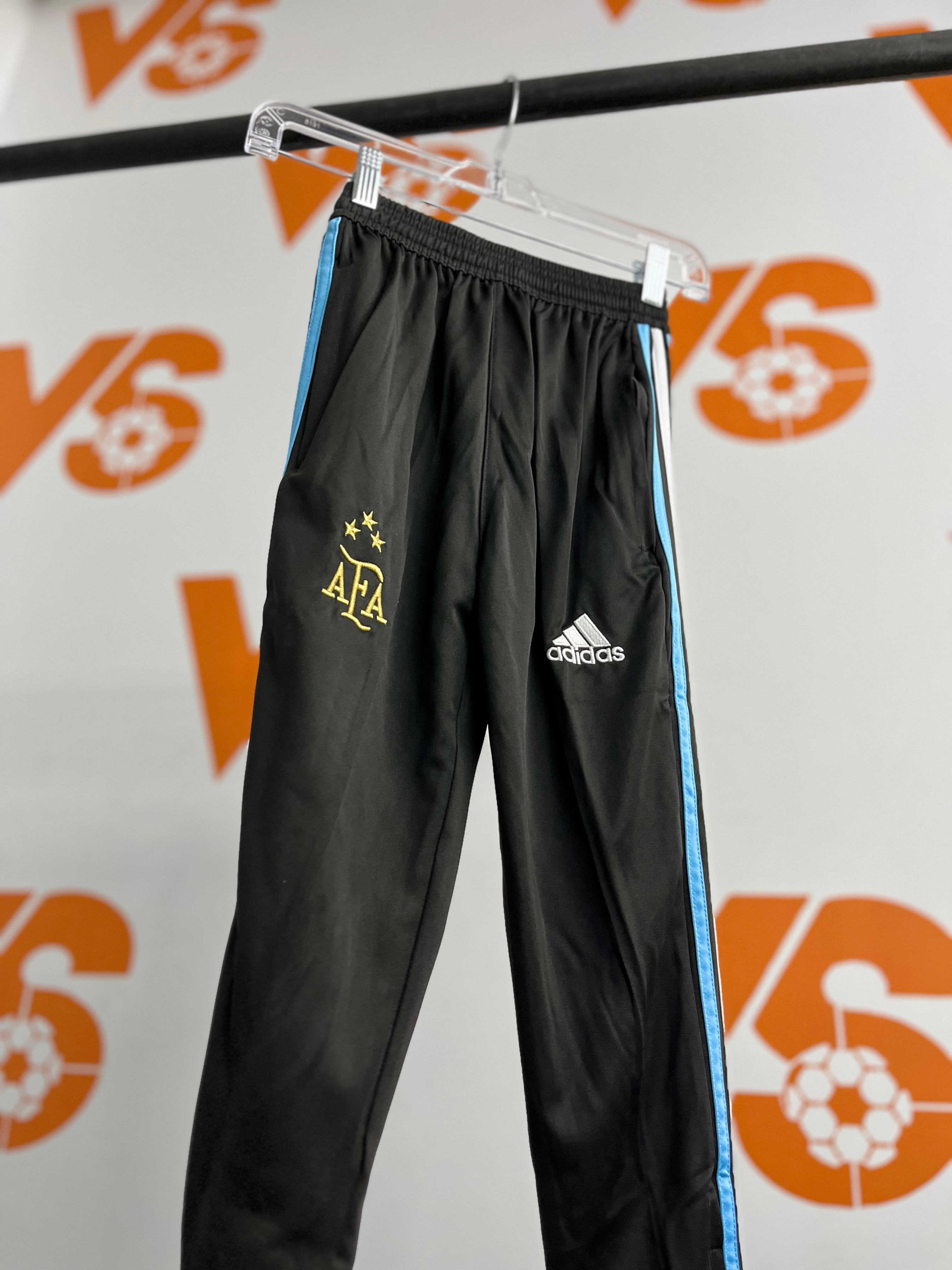 Chándal argentino blanco para niño.