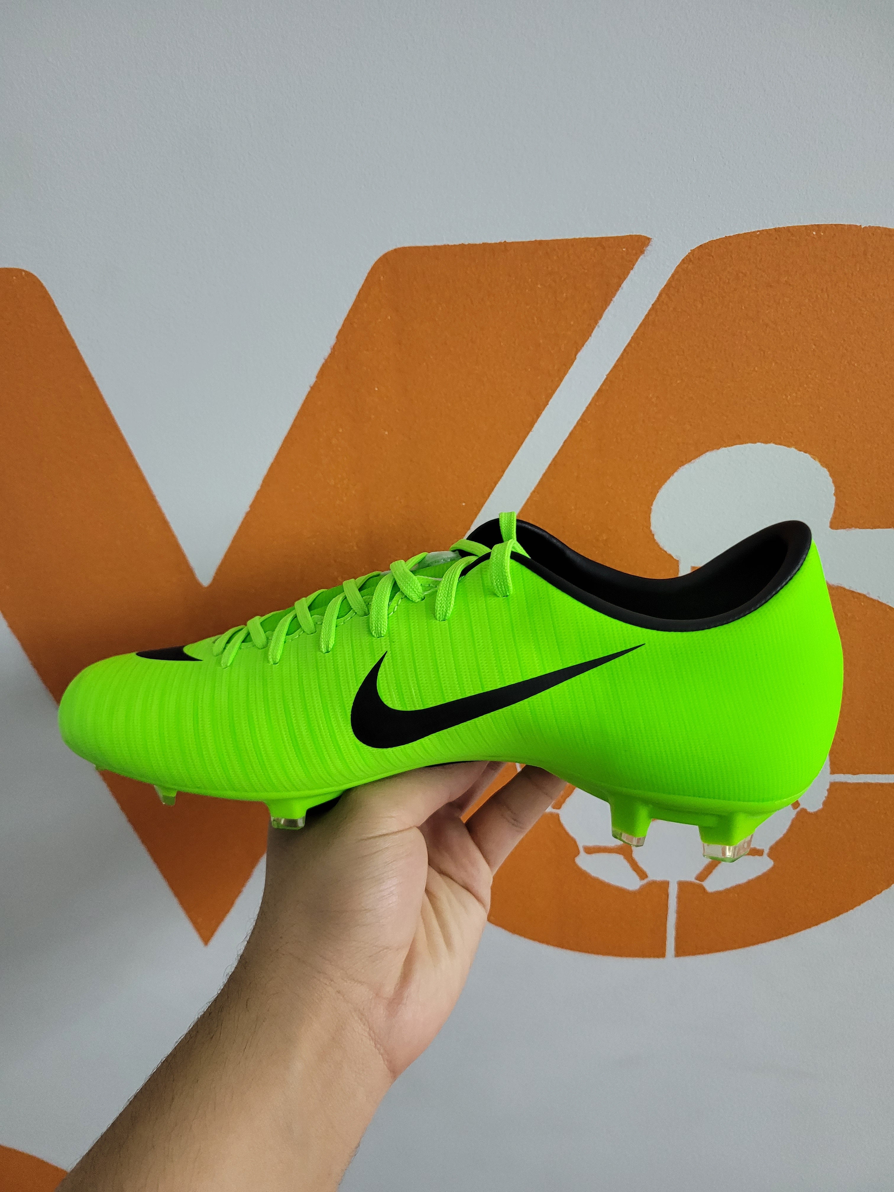 Souliers Nike Mercurial Victory VI