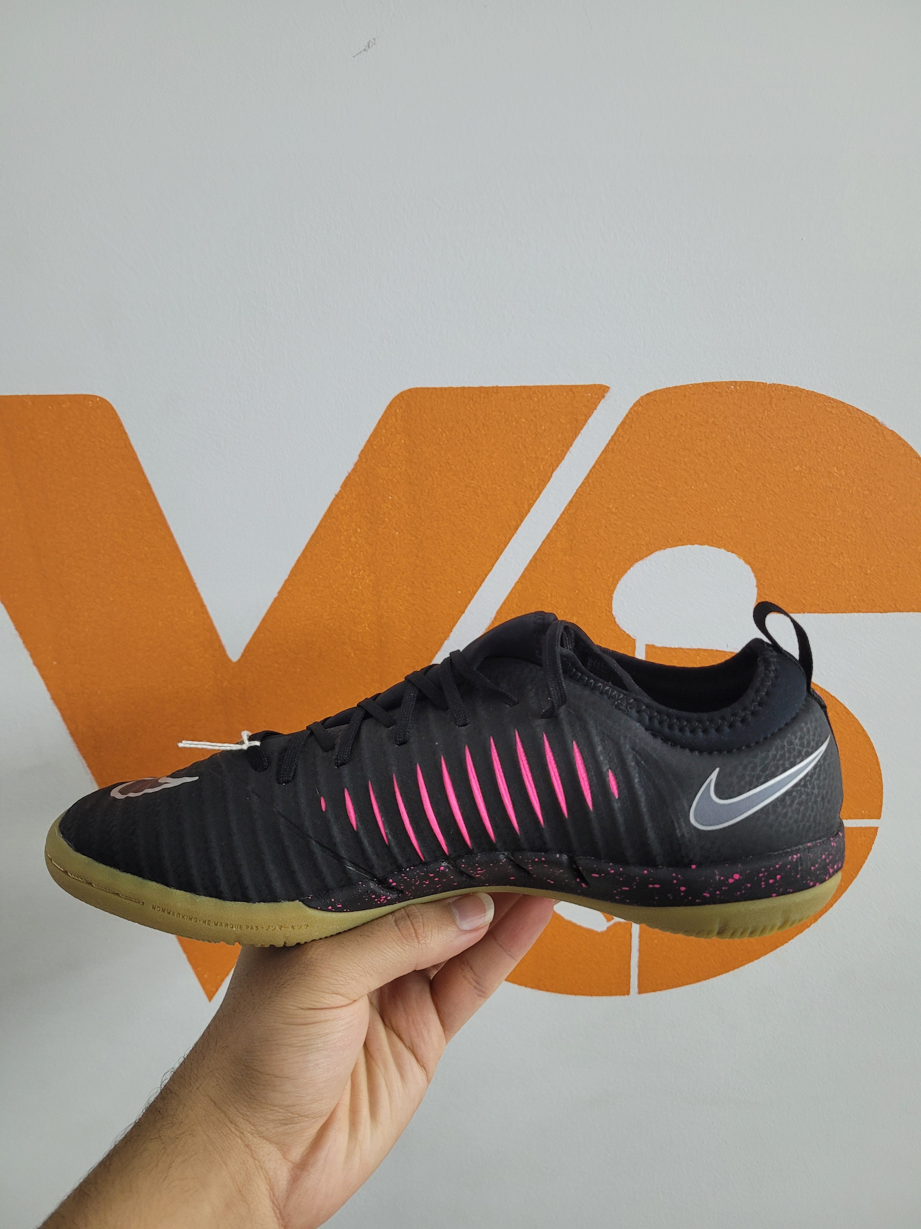 Souliers Futsal Nike MercurialX Finale II